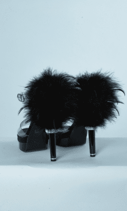 A8768-Paire-de-chaussures-chanel-noires-avec-boite-t39