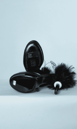A8768-Paire-de-chaussures-chanel-noires-avec-boite-t39