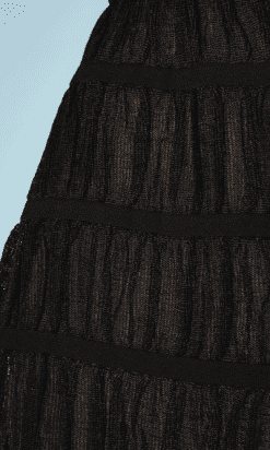 nA8346-Robe-Alaïa-en-tulle-de-crin-noir-2000-T34-01