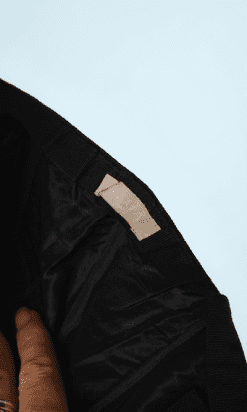 nA8346-Robe-Alaïa-en-tulle-de-crin-noir-2000-T34-01