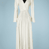 nA9171-Robe-longue-1940-du-soir-en-jersey-blanc-et-clous-dorés-t34-01