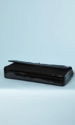 nA9243-Sac-Chanel-verni-noir-et-jersey-de-laine-01