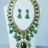 nA9402-Parrure-Collier-et-en-métal-doré-et-pierres-vertes-Moans-07
