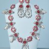 nA9417-Parure-collier-et-BO-en-métal-argenté-pierres-roses-et-strass-blancs-Moans-01