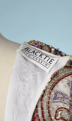 B0214-Robe-de-cocktail-blanche-1980-entièrement-pailletée-et-perlée-Oleg-Cassini-Black-tie-t40-01