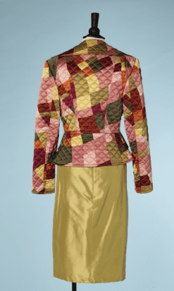 B0215-Tailleur-en-soie-Christian-Lcroix-Veste-matellasée-à-basque-et-jupe-droite-en-soie-jaune-t38-01