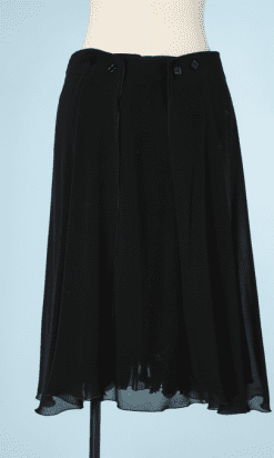 B0237-Jupe-Chanel-en-mousseline-plissée-noire-38-01
