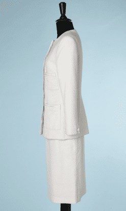 B0252-Tailleur-jupe-en-piqué-de-coton-blanc-Oscar-de-la-Renta-t38-01.