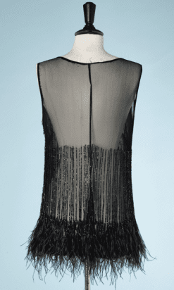 B0346-Tunique-en-tulle-perlé-argent-et-noir-et-plumes-dautruche-noires-t40-01