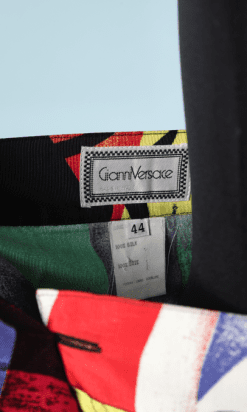 B0350-Jupe-imprimé-abstrait-multicolores-Gianni-Versace-t38-40-01