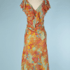 B0376-Robe-en-mousseline-imprimé-de-fleurs-et-feuillages-multicolores-Gai-Mattiolo-T-34-01