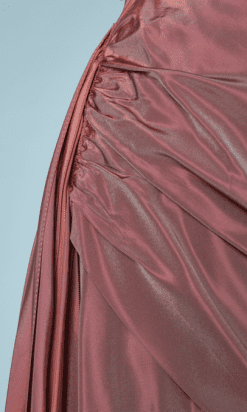 B0410-Robe-longue-1950-en-faille-de-soie-rose-changeant-haut-pailletée-t34-01