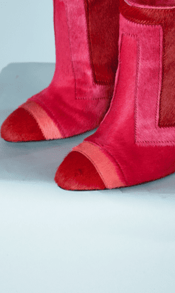 B0428-Paire-de-cuissardes-en-poulain-rose-Tom-Ford-t37-01