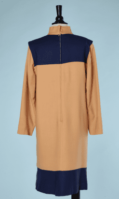 B0440-Robe-en-laiange-caramel-et-bleu-Courrèges-Hyperbole-T38-001