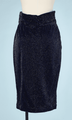 B0679-Jupe-en-velours-bleu-nuit-brodée-de-perles-Versace-T36-38 01