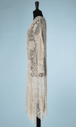 A9516-Robe-1920-en-tulle-brodé-et-filet-brodé-manches-longues-t40-42-01