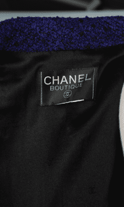 B1289-Veste-Chanel-en-lainage-bouclette-bleue-roi-t36-01
