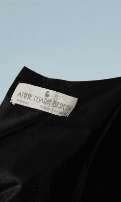 B1716-Robe-1980-en-faille-noire-brodée-Anne-Marie-Beretta-T40-01
