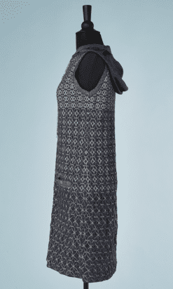 B1737-Robe-Chanel-en-maille-bleu-argent-T38-01