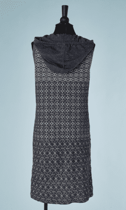 B1737-Robe-Chanel-en-maille-bleu-argent-T38-01