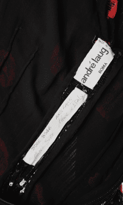 B1745-Blouse-vintage-mousseline-noir-brodé-rouge-André-Laug-T42-01