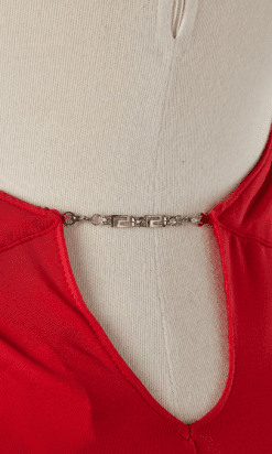 B1749-Robe-en-jersey-rouge-dos-nu-chainettes-avec-strass-Versace-T38-01