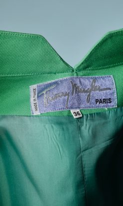 B1777-Veste-en-piqué-de-coton-vert-Thierry-Mugler-T34-01