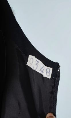 B1801-Robe-de-défilé-André-Laug-marine-haut-mousseline-pailleté-T38-01