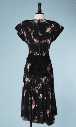 B2023-Robe-1940-en-rayonne-noire-imprimé-baleines-T64cm-01