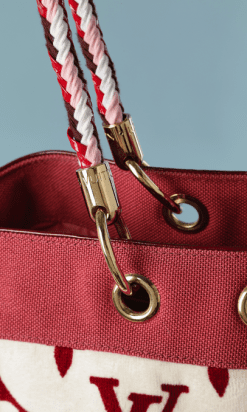 B2083-Sac-Louis-Vuitton-monogramme-éponge-01