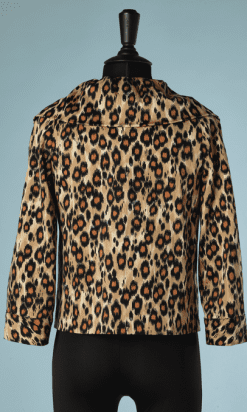 B2152-Veste-courte-Moschino-en-coton-imprimé-Léopard-t38-01