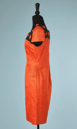 B2164-Robe-orange-Gai-Mattiolo-encolure-brodée-orange-et-bleu-t38-40-01