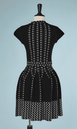 B2177-Robe-courte-en-maille-stretch-noire-et-blanche-Missoni-t36-38-01