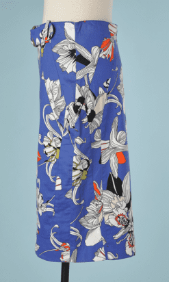 B2219-Jupe-en-coton-bleu-imprimé-fleurs-Versace-T42-01