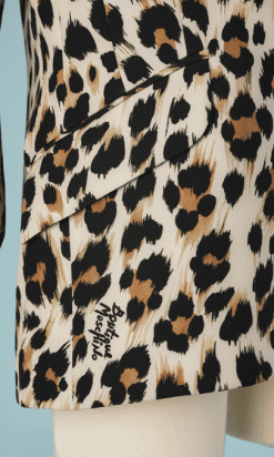 B2221-Veste-Moschino-imprimé-léopard-en-polyester-T42-01