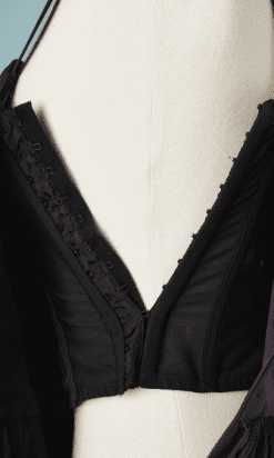 B2259-Robe-croisière-Dior-2012-en-reps-et-mousseline-violette-corseterie-par-Galliano-T34-01