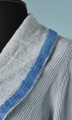B2376-Peignoir-1940-bleu-ciel-et-bleu-foncé-01