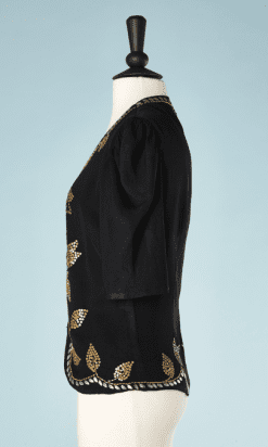 B2568-Veste-en-crêpe-noir-1930-brodé-de-métal-or-et-argent-T38-01