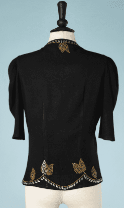 B2568-Veste-en-crêpe-noir-1930-brodé-de-métal-or-et-argent-T38-01
