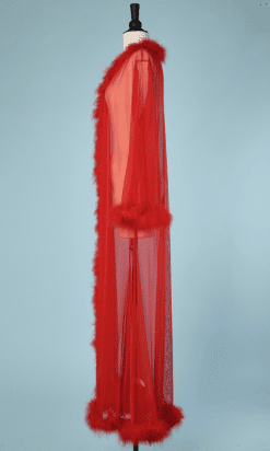 B2635-300E-Long-déshabillé-en-nylon-rouge-et-plumes-rouges-T38-01