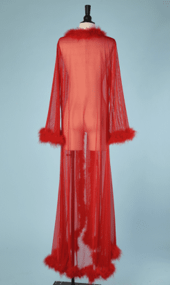B2635-300E-Long-déshabillé-en-nylon-rouge-et-plumes-rouges-T38-01