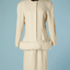 B2636-Tailleur-lainage-blanc-bordure-en-renard-blanc-Victor-Costa-T40-01