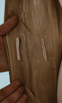 B2646-Robe-longue-pailletée-or-Carolina-Herrera-T38 40-01