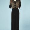 B2664-Robe-longue-1930-en-crêpe-noir-haut-lamé-or-et-fleurs-rouges-vertes-bleues-T46-01