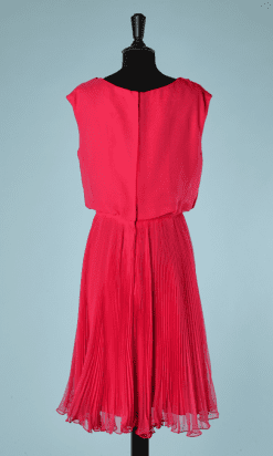 B2713-Robe-1960-cocktail-en-voile-fushsia-plissé-soleil-noeud-taille-T36-01