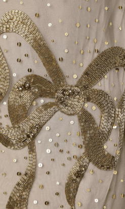 B1023-Robe-Valentino-RED-en-tulle-nude-pailletée-or-et-brodé-de-noeuds-en-perles-t40-42-01