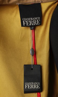 B1800-Veste-blouson-satin-coton-brodé-Gianfranco-Ferre-t38-01