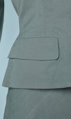 B1826-Tailleur-en-coton-vert-de-gris-Alaïa-T3840-01