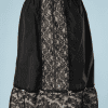 B1971-Jupon-1950-en-nylon-noir-et-dentelle-fond-rose-T42-01