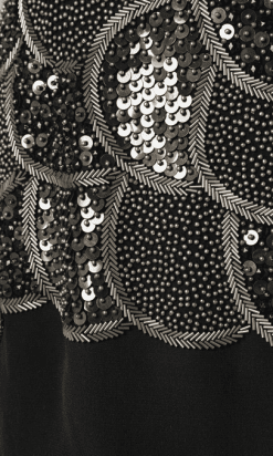 B2272-Mini-jupe-en-mousseline-noire-brodée-de-perles-et-paillettes-bronze-T36-01